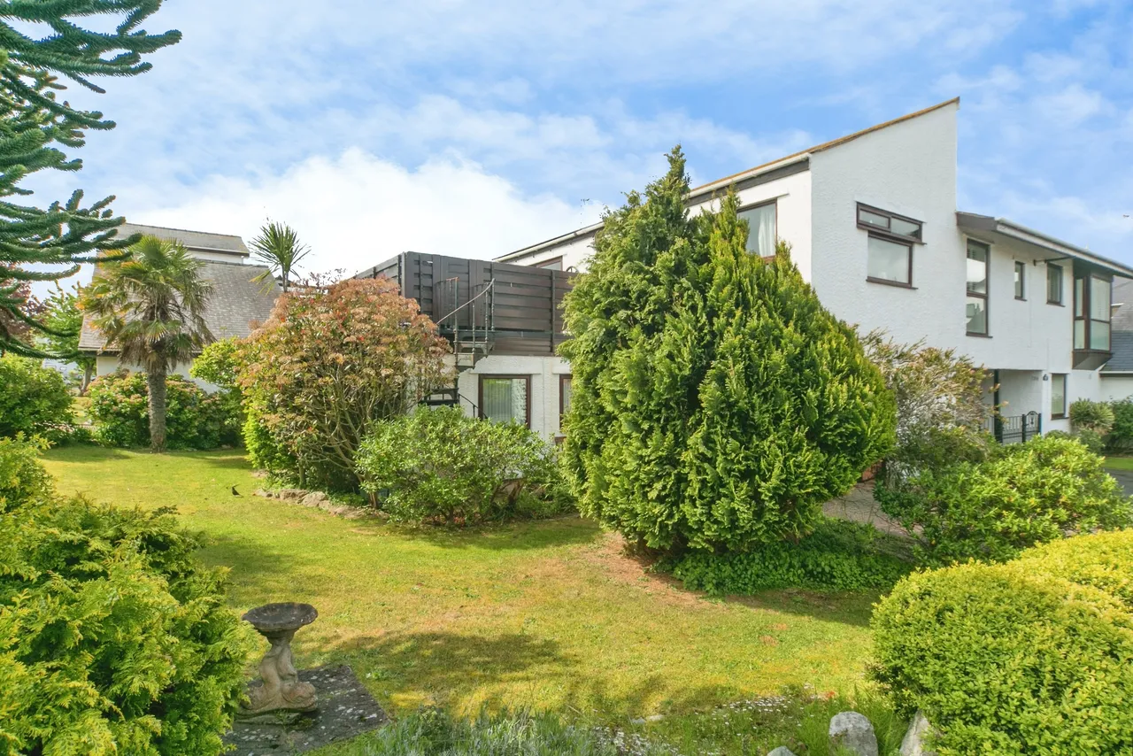 Deganwy Beach, Conwy, LL31, photo 12