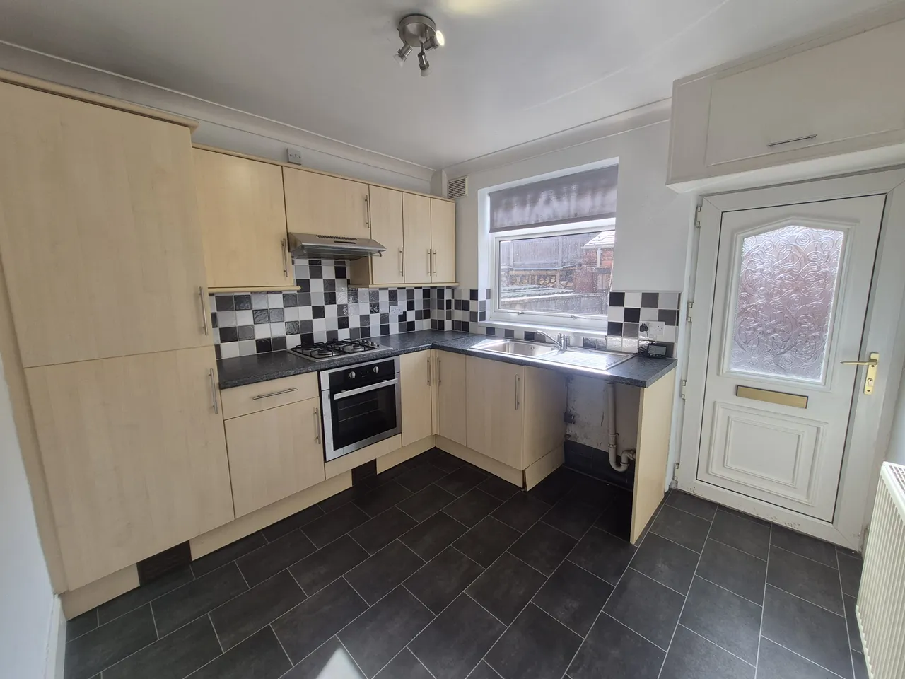 Pool Close, Pinxton, NG16, photo 3