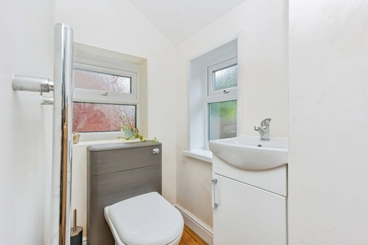 Linton Road, Sale, Greater Manchester, M33, photo 9
