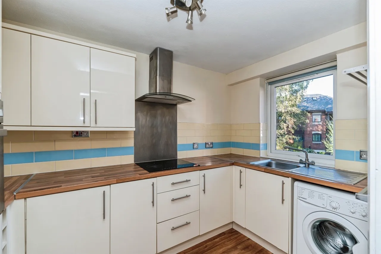 Broadwater Road, Romsey, SO51, photo 4