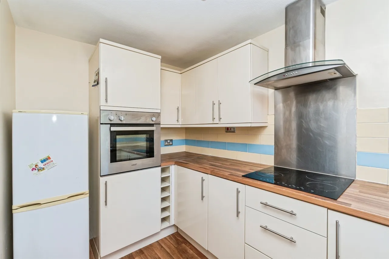 Broadwater Road, Romsey, SO51, photo 9