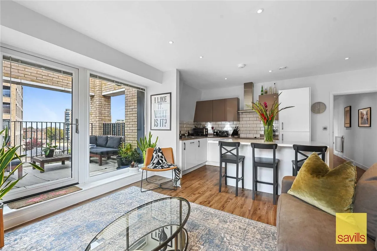 2 bed flat for sale — Theobald Heights, 1 Moy Lane, Woolwich, London, SE18 6AA