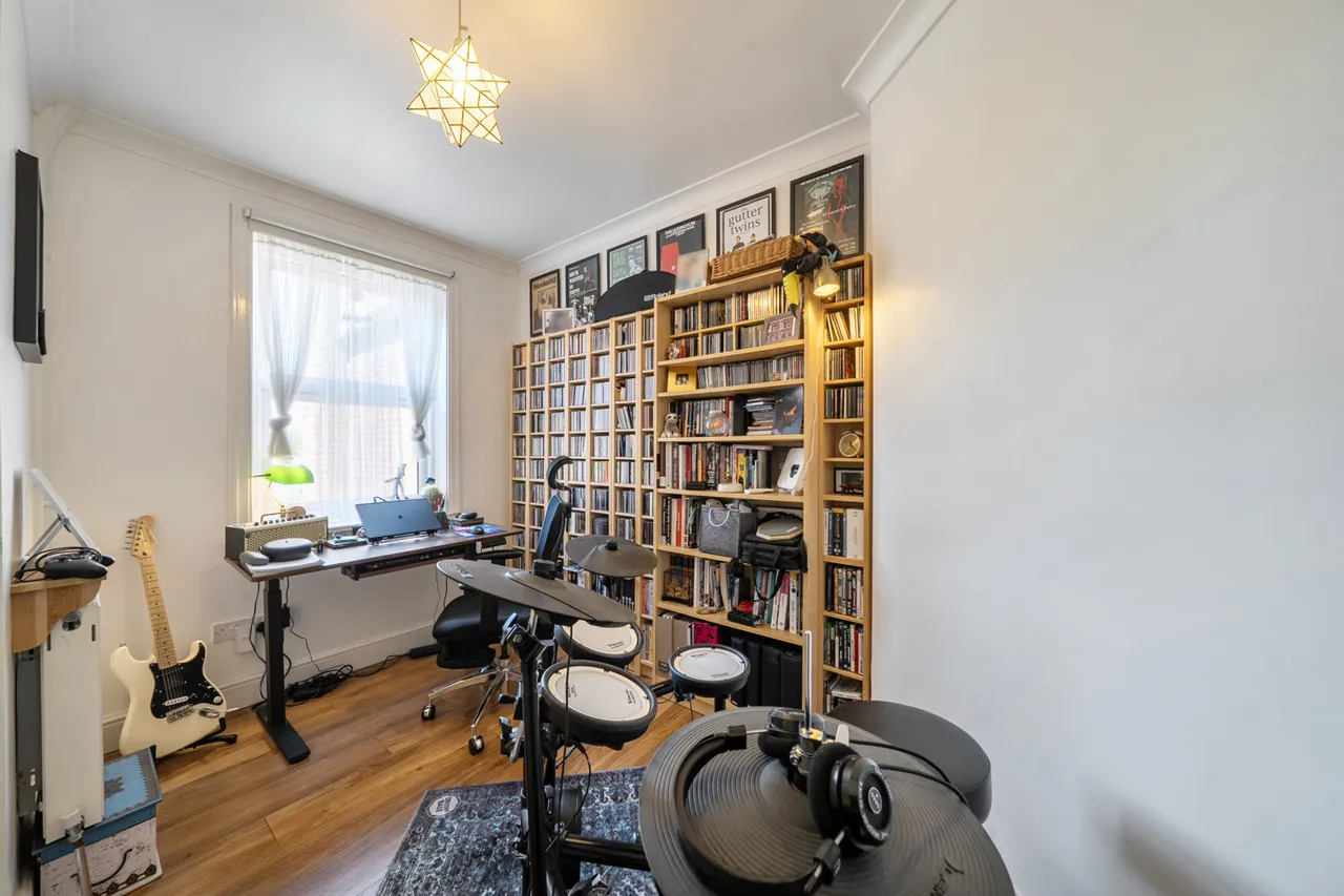 Woodlands, Harrow, HA2, photo 13