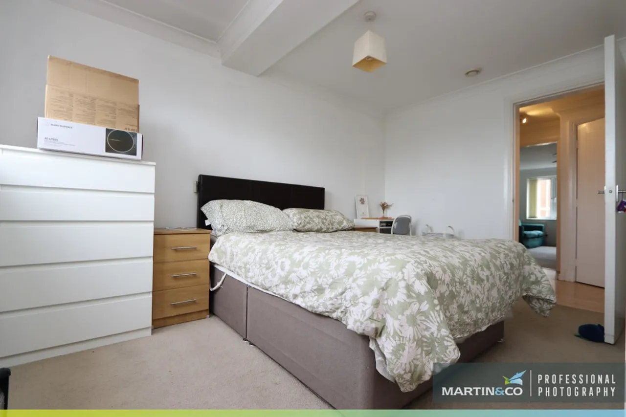 Century Court, Cardiff, CF11, photo 11