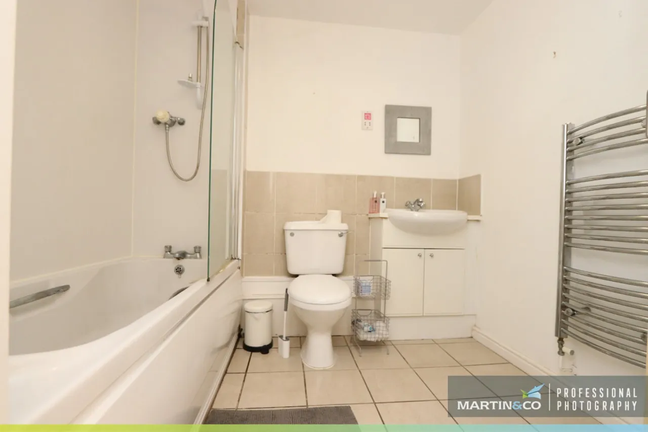 Century Court, Cardiff, CF11, photo 12