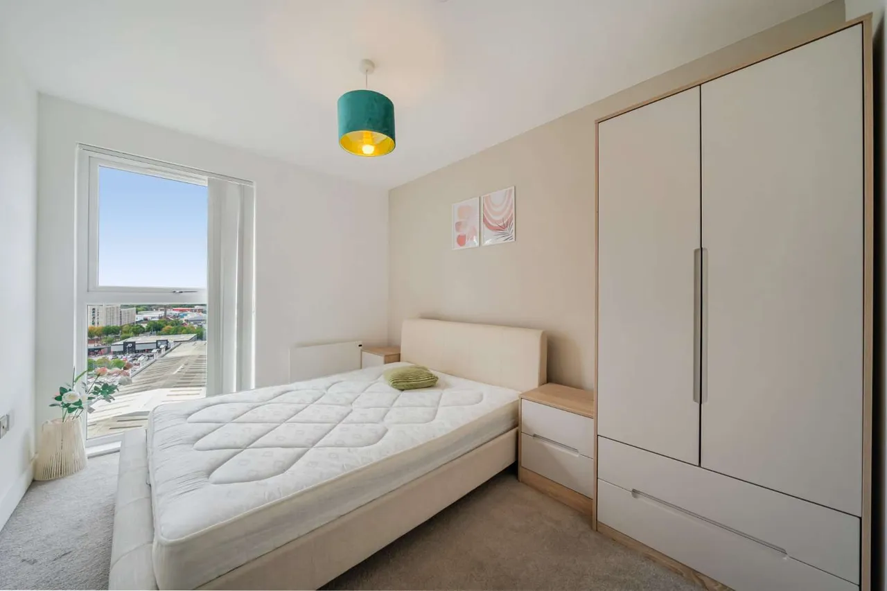 Ordsall Lane, Salford, M5, photo 10