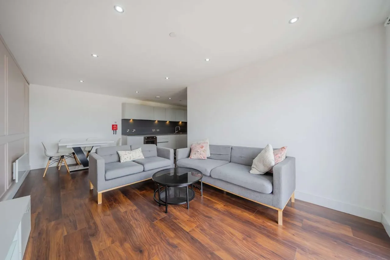 Ordsall Lane, Salford, M5, photo 5