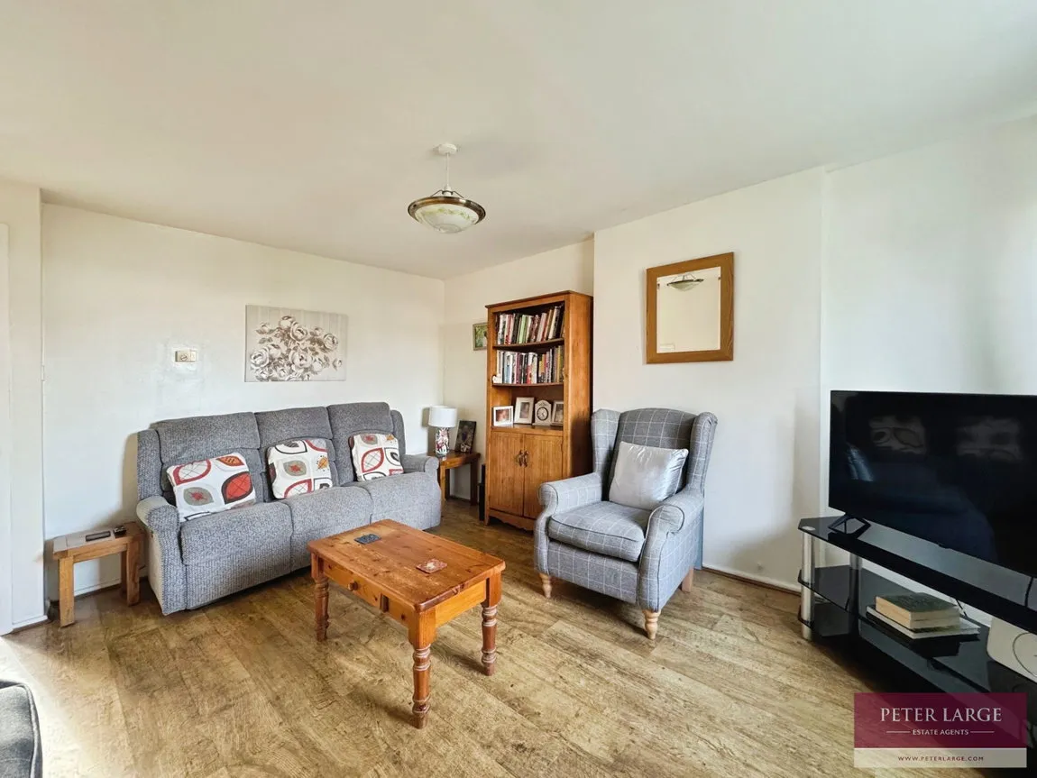 Llys Tudur, Rhyl, LL18, photo 7