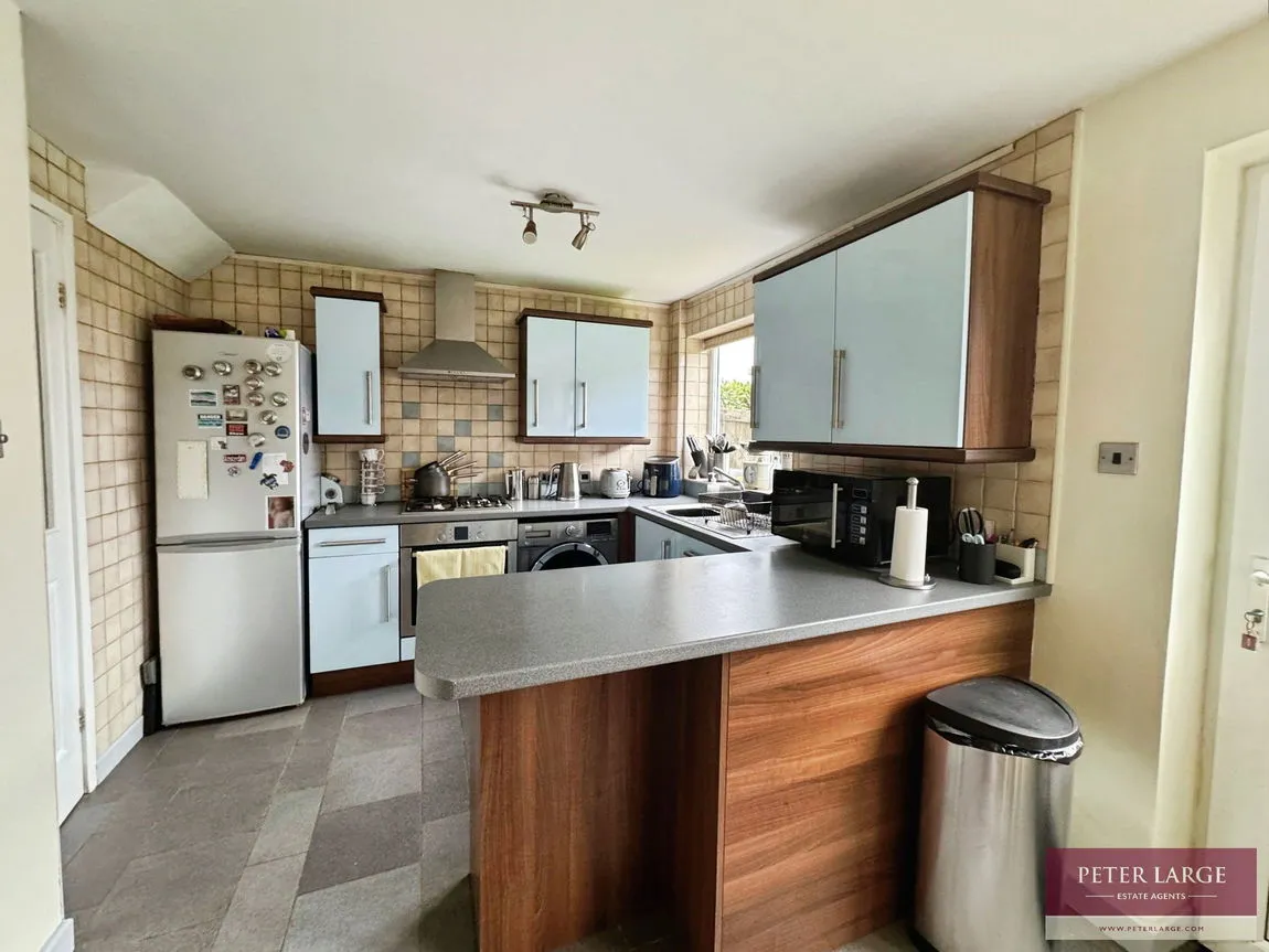 Llys Tudur, Rhyl, Denbighshire, LL18 4AX, photo 5
