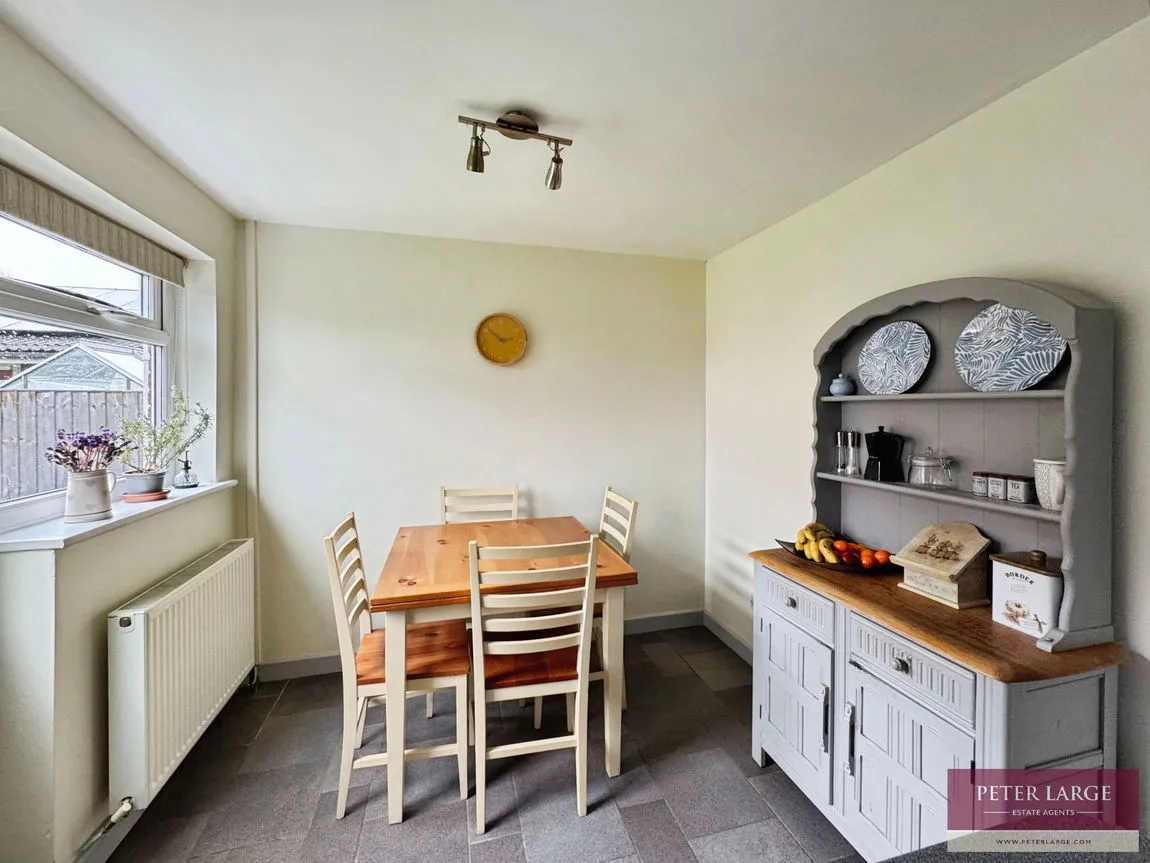 Llys Tudur, Rhyl, Denbighshire, LL18 4AX, photo 4