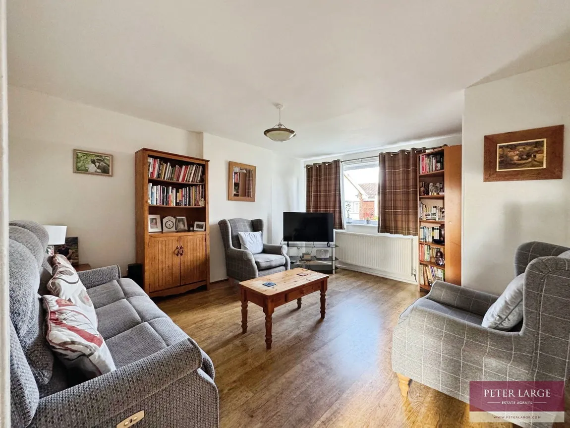 Llys Tudur, Rhyl, LL18, photo 2