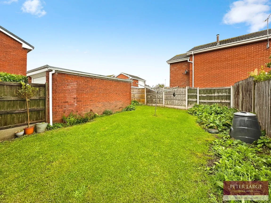 Llys Tudur, Rhyl, Denbighshire, LL18 4AX, photo 11