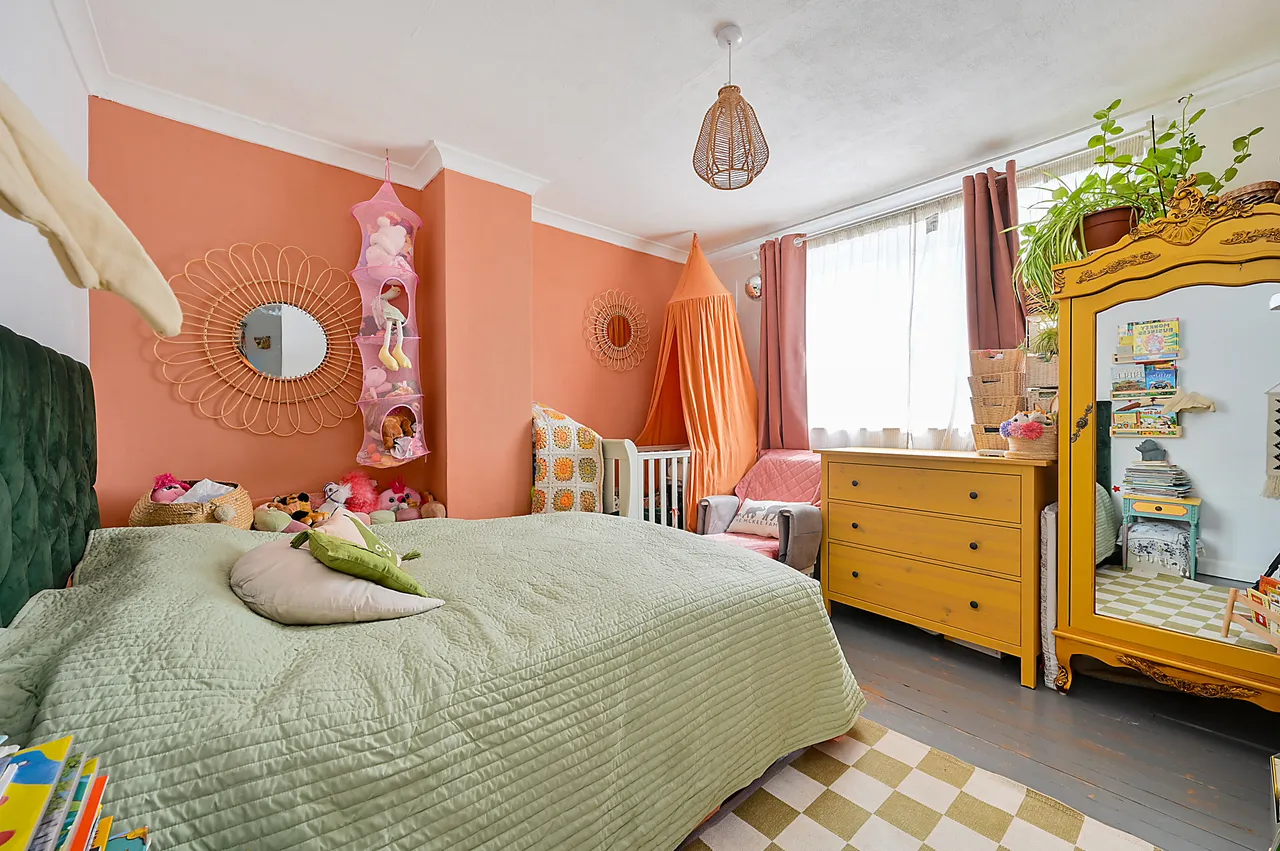 10 Cannon Way, West Molesey, photo 9