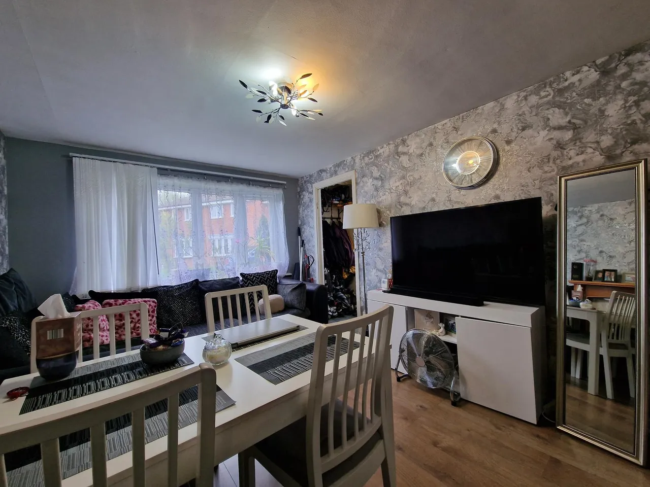 Warmley Close, Wolverhampton, WV6, photo 4