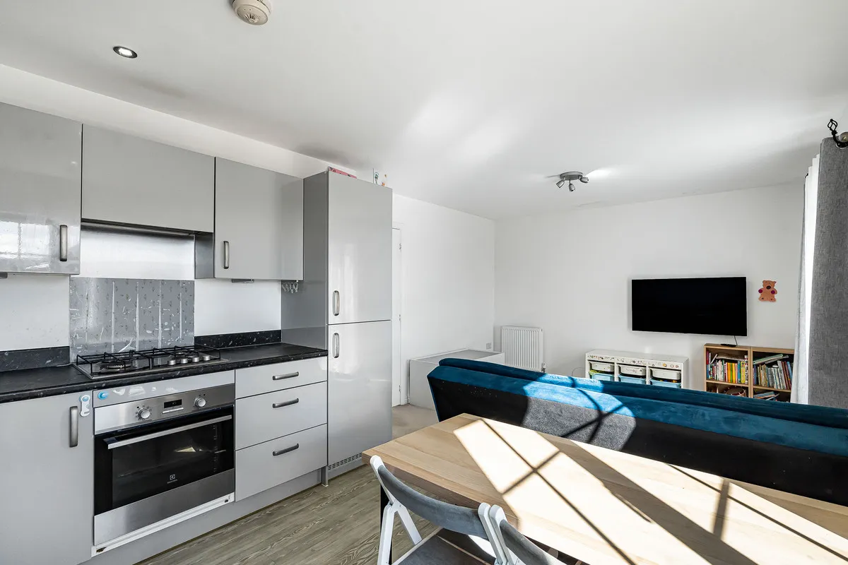 Scots Pine Way, Didcot, photo 14