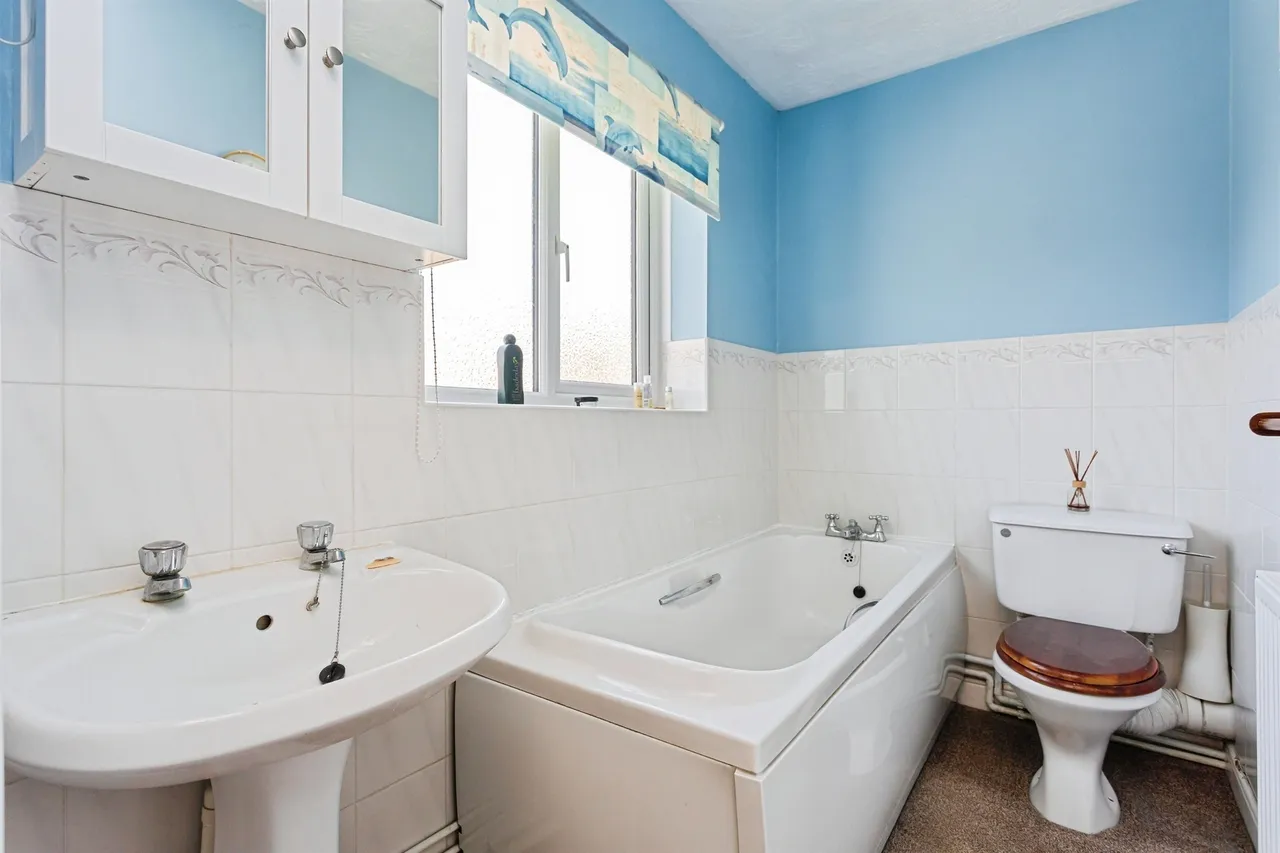 Barley Drive, Burgess Hill, RH15, photo 15
