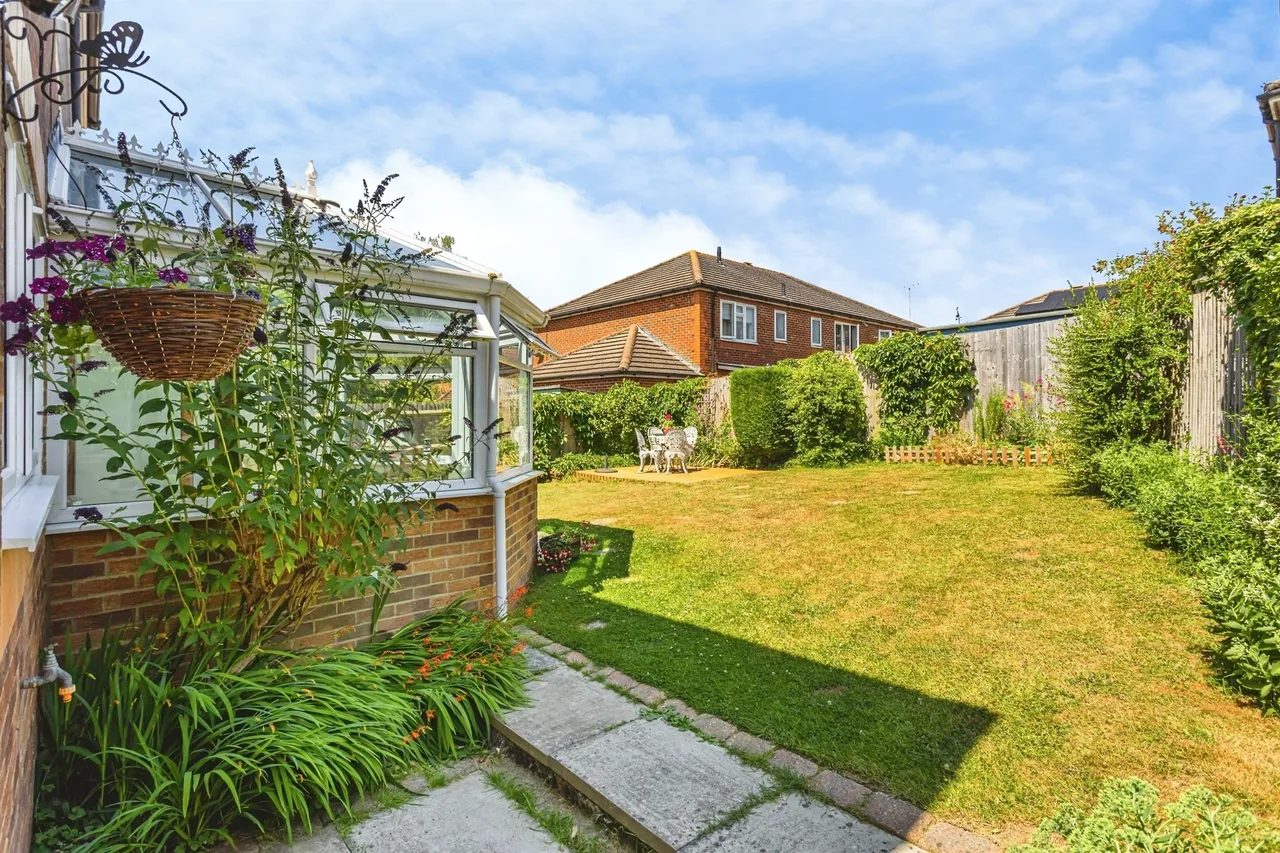 Barley Drive, Burgess Hill, RH15, photo 17