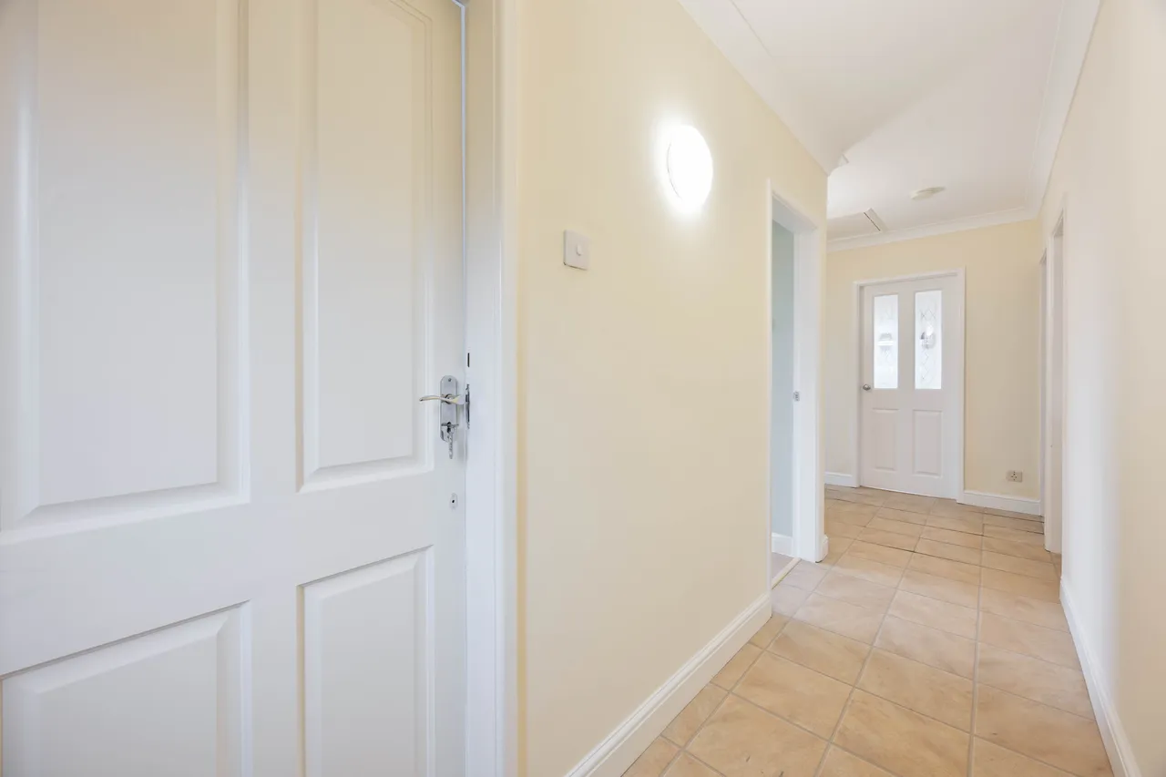 Sheldon Avenue, Standish, photo 6