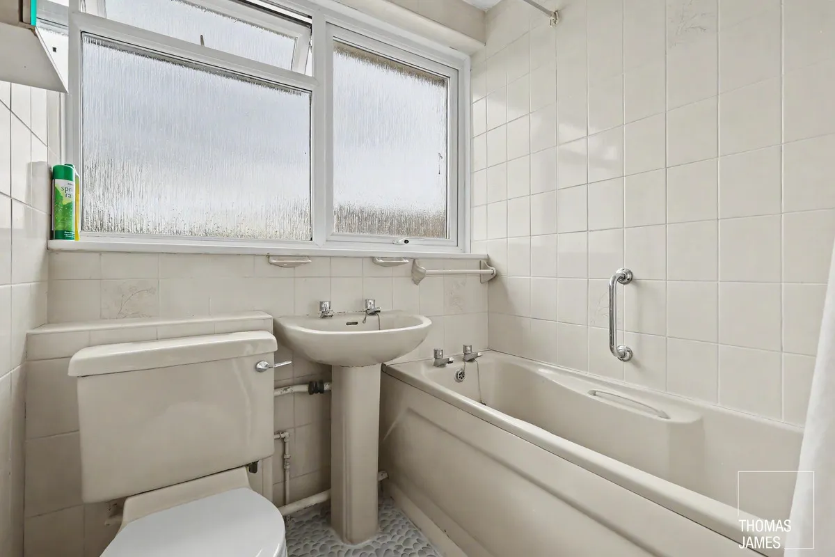 London, N11, photo 12