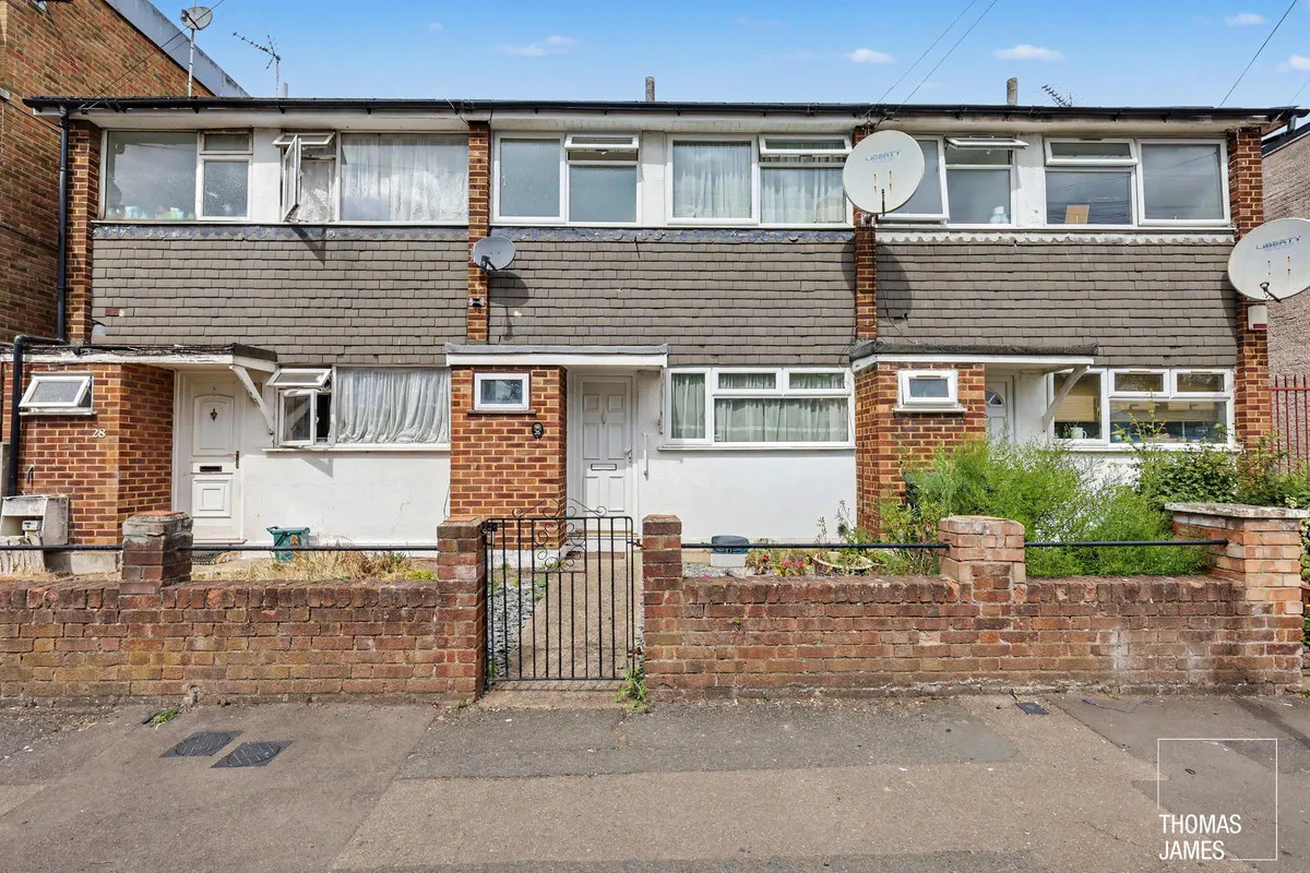 London, N11, photo 15