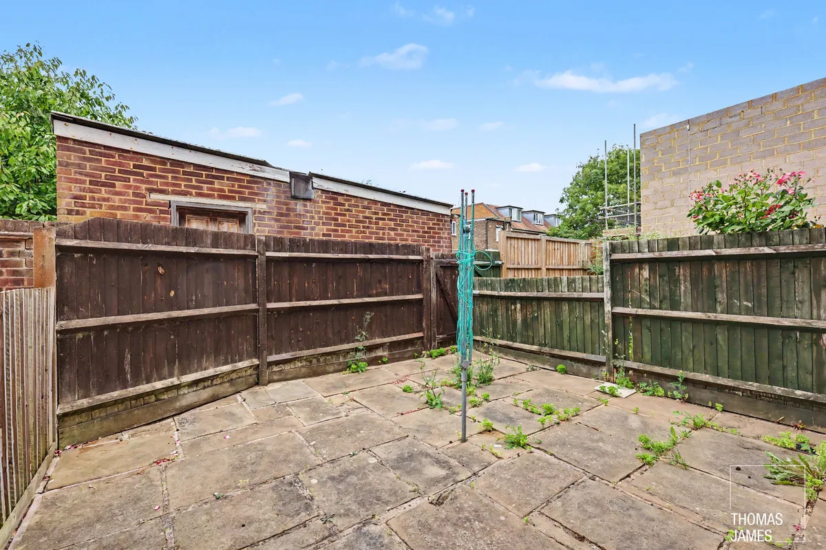 London, N11, photo 7