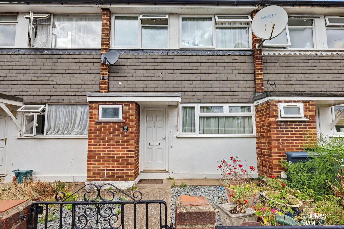 2 bed house for sale, London, N11