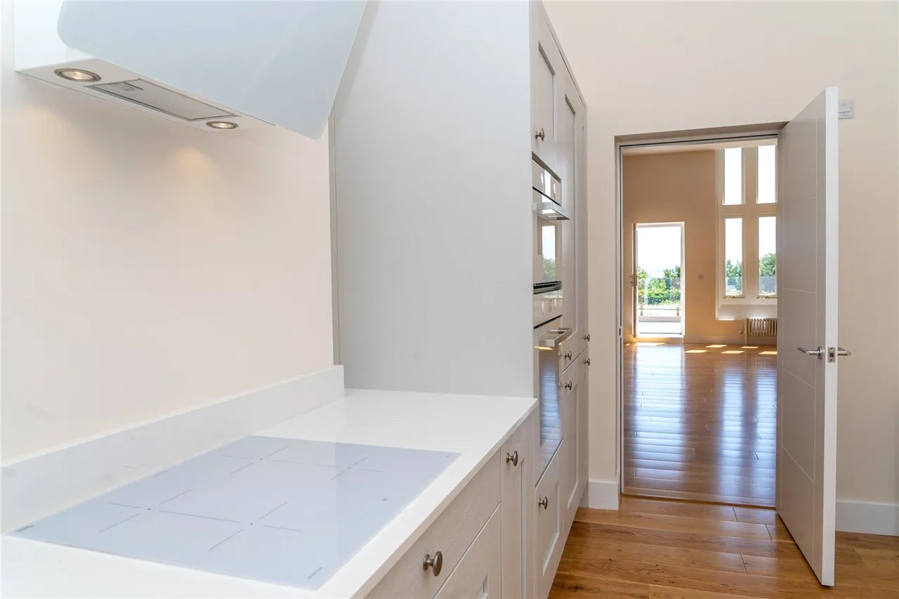 Courtstairs Manor, Ramsgate, CT11, photo 4