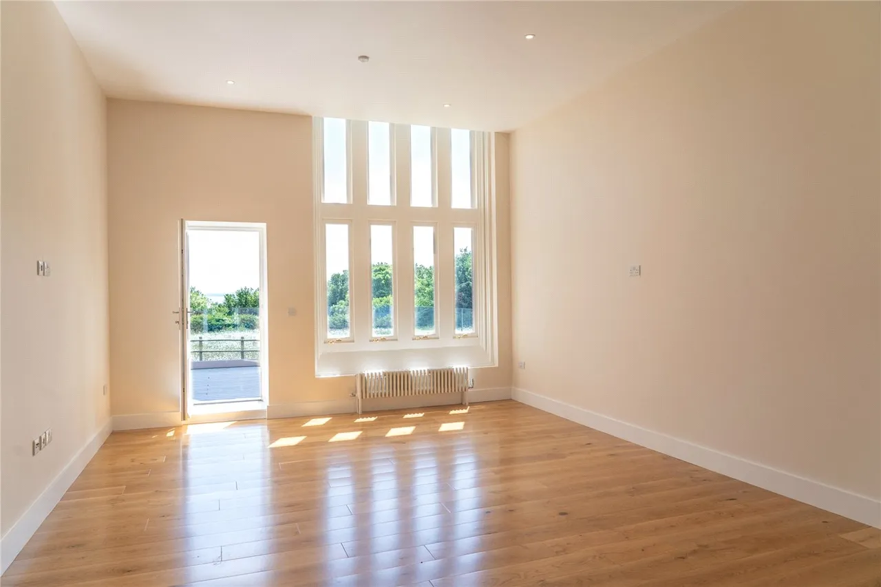 Courtstairs Manor, Ramsgate, CT11, photo 3