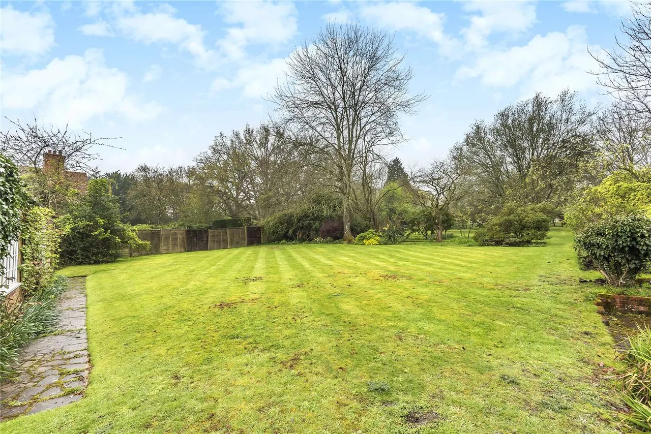 Pamber End, Tadley, RG26, photo 12