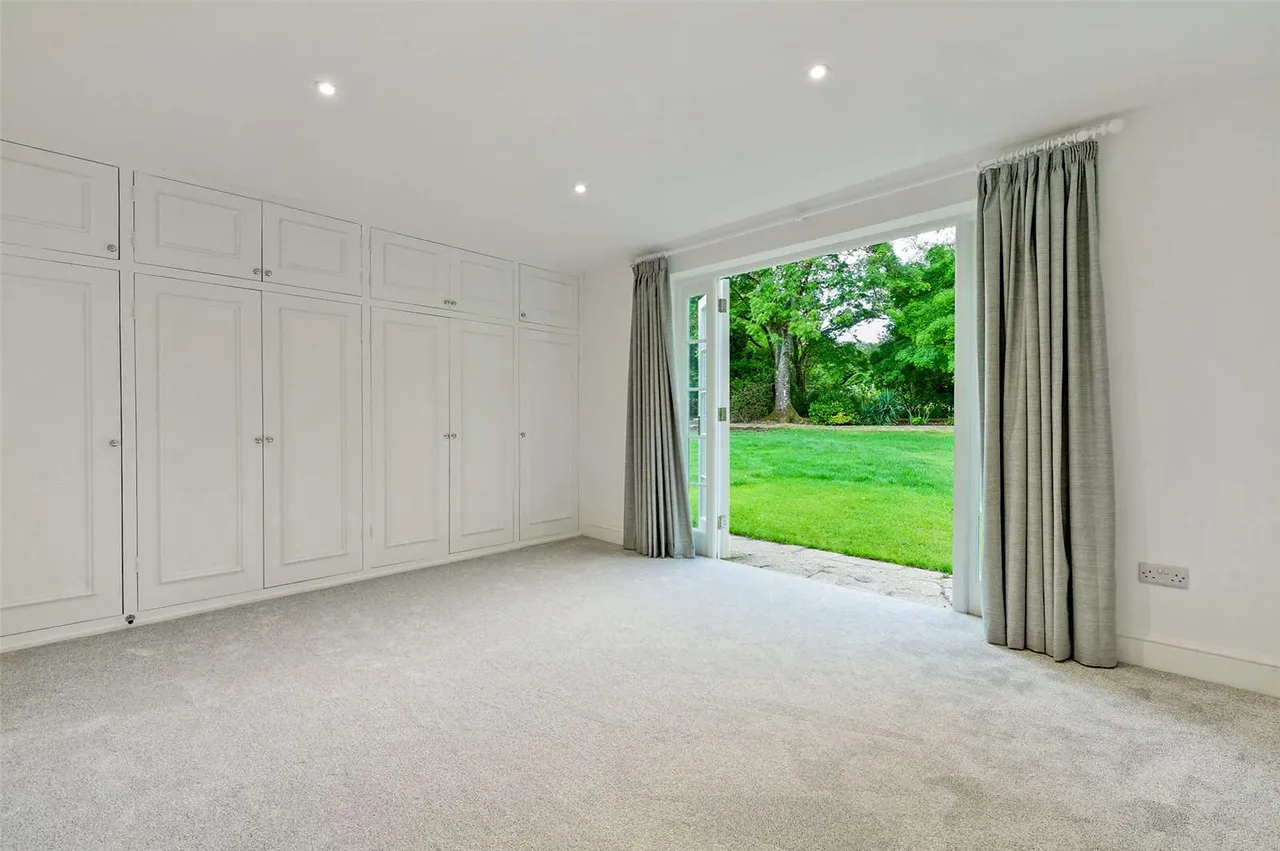 Pamber End, Tadley, RG26, photo 6