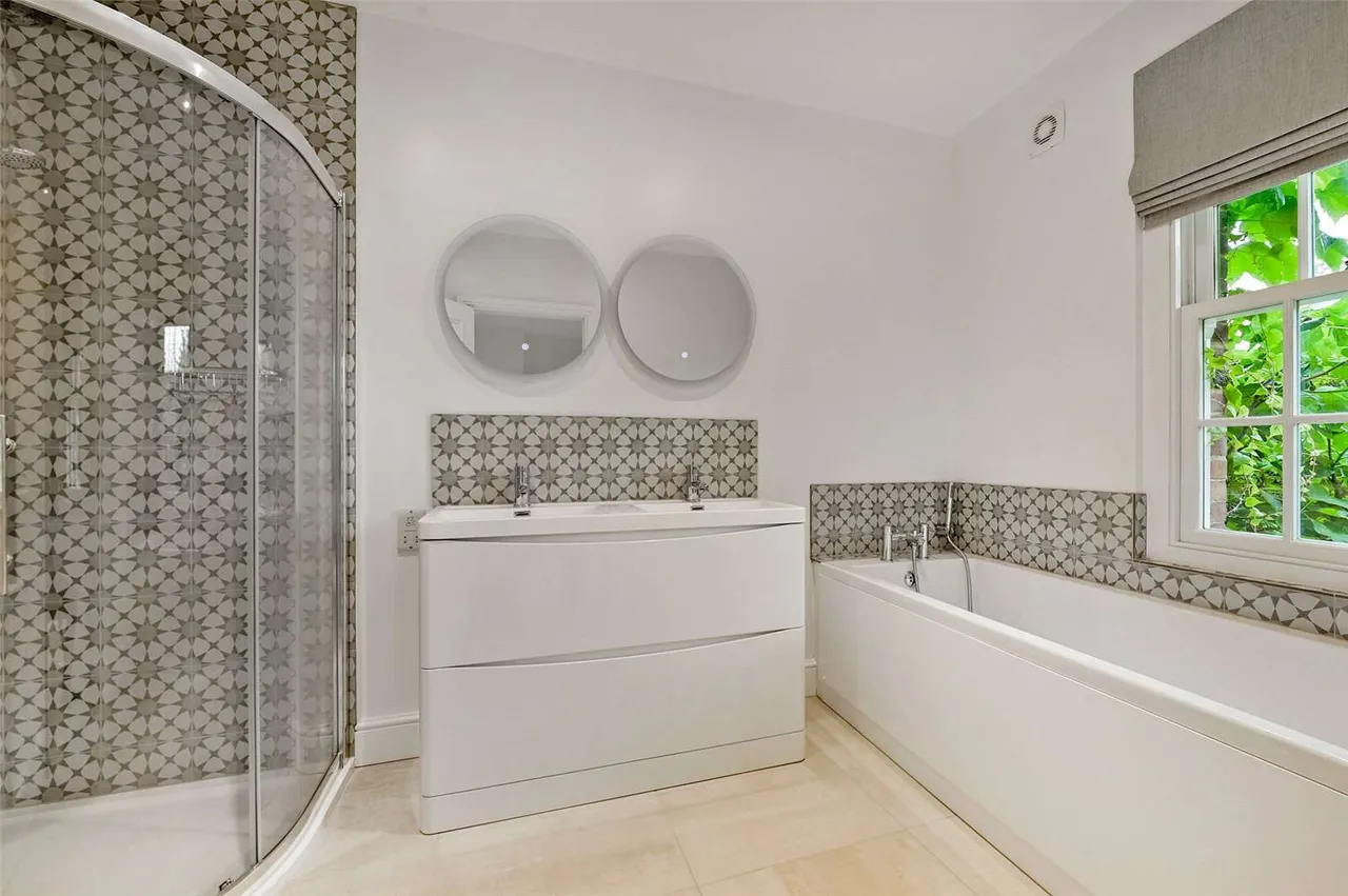 Pamber End, Tadley, RG26, photo 7