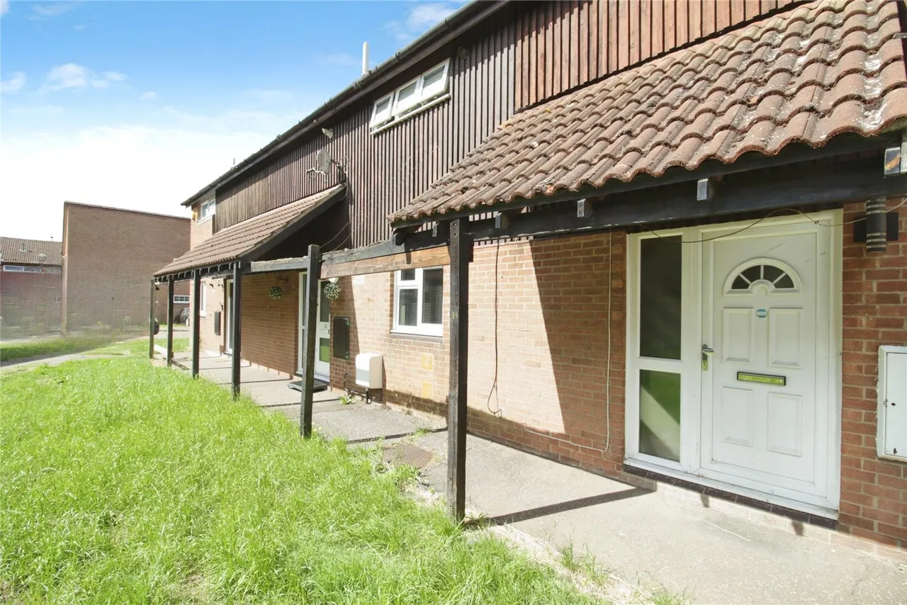 3 bed house to rent, Montsale, Pitsea, SS13