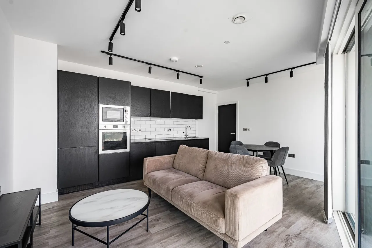 1 bed flat for sale, Portal Way, London, W3