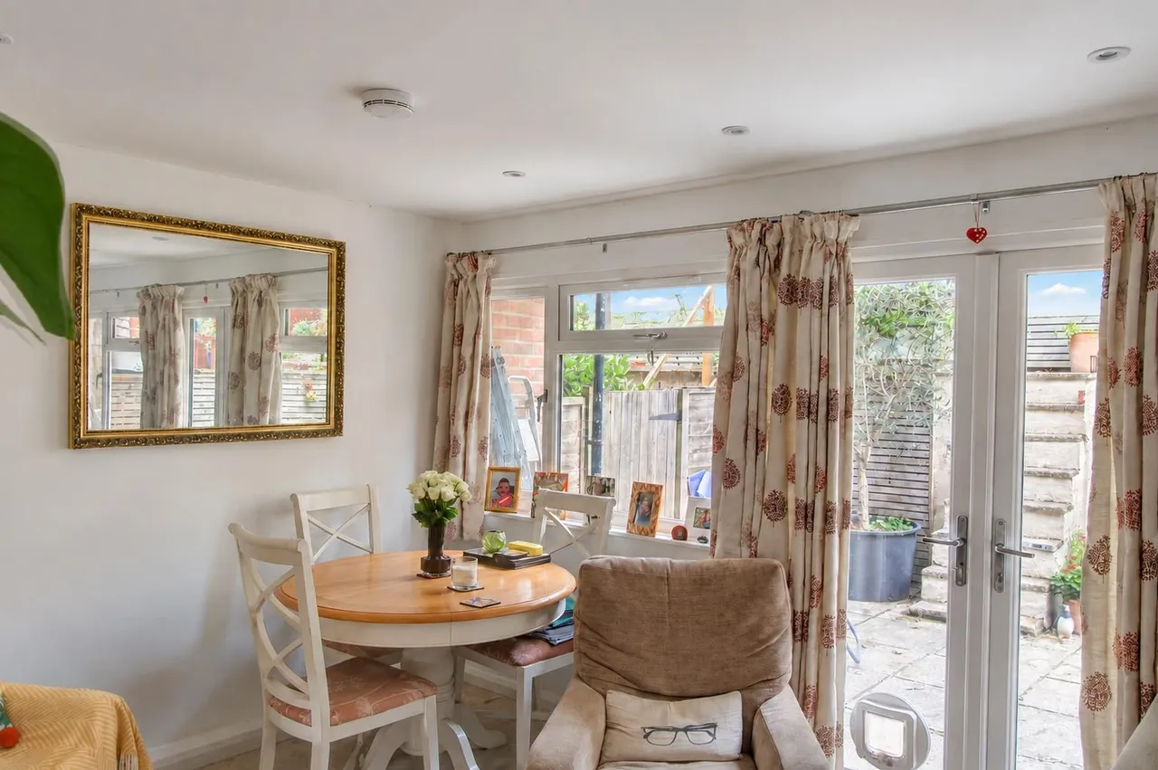 The Mews, Southside, RH20, photo 4