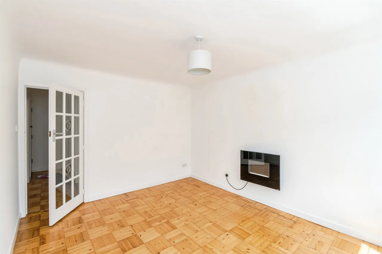 Archers Road, Southampton, photo 7
