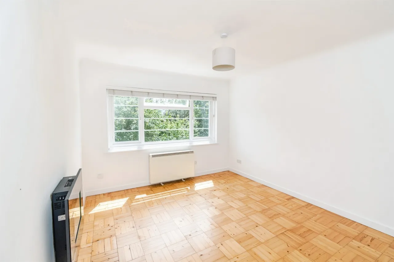 Archers Road, Southampton, photo 5