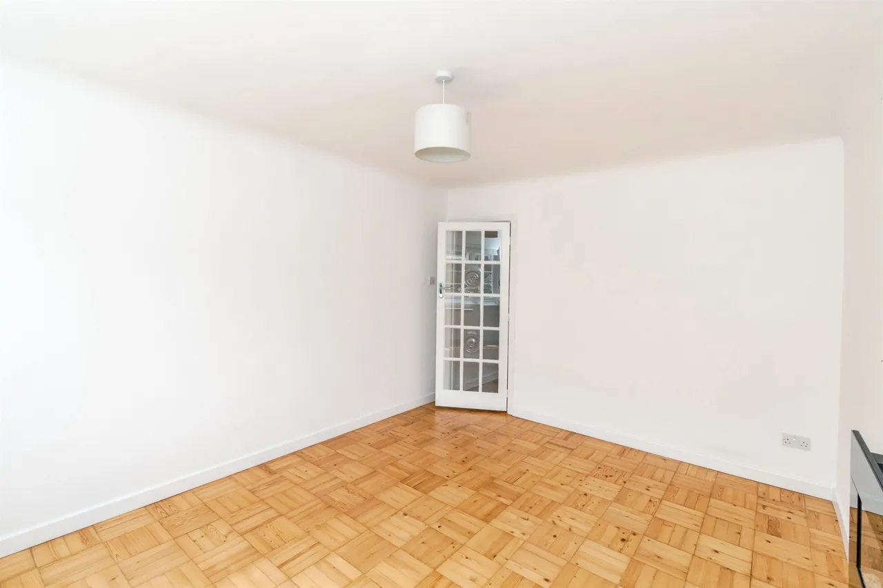 Archers Road, Southampton, photo 6