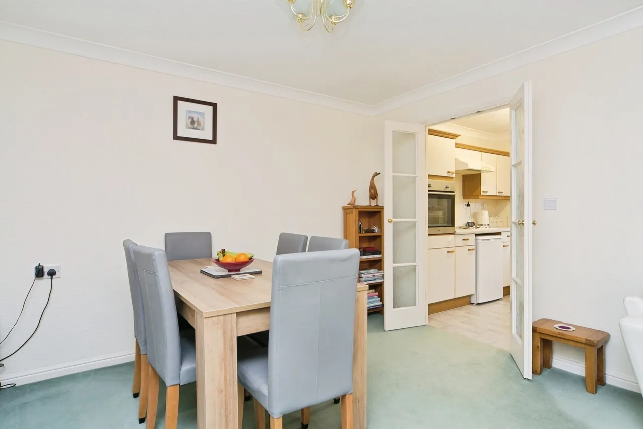 Coed Pella Road, Colwyn Bay, LL29, photo 7
