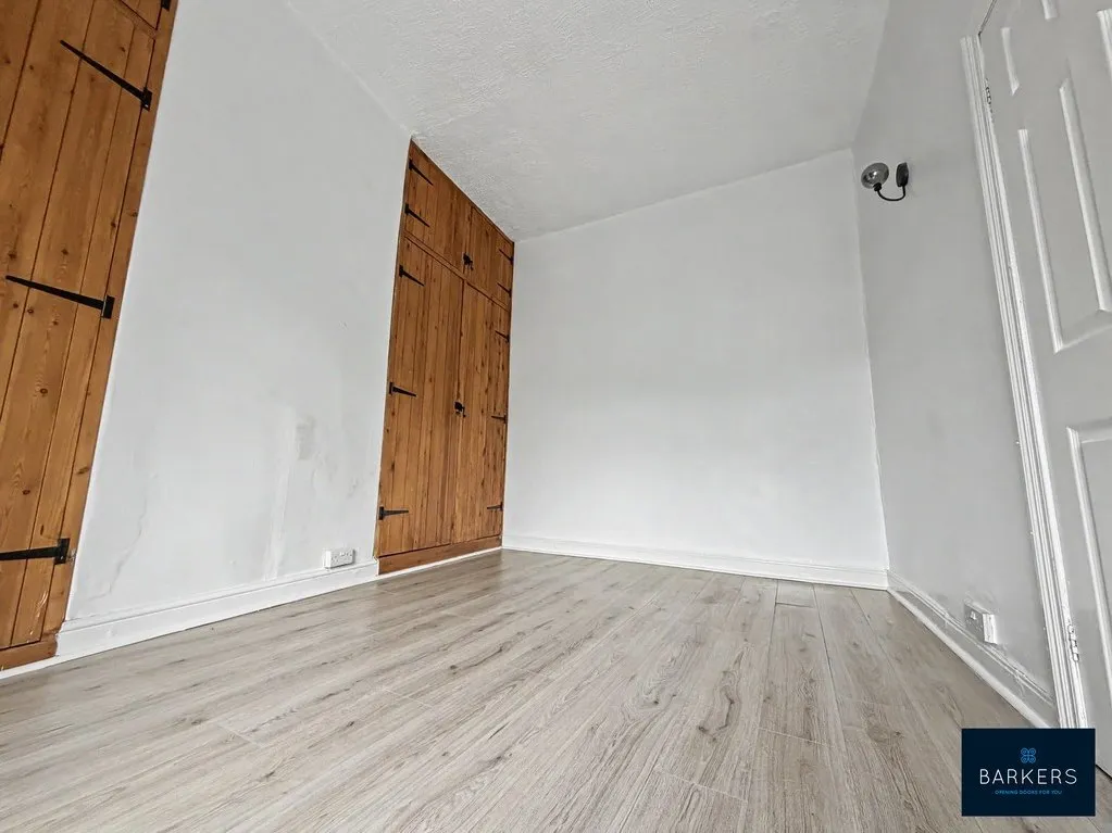 School Street, Norristhorpe, WF15, photo 5