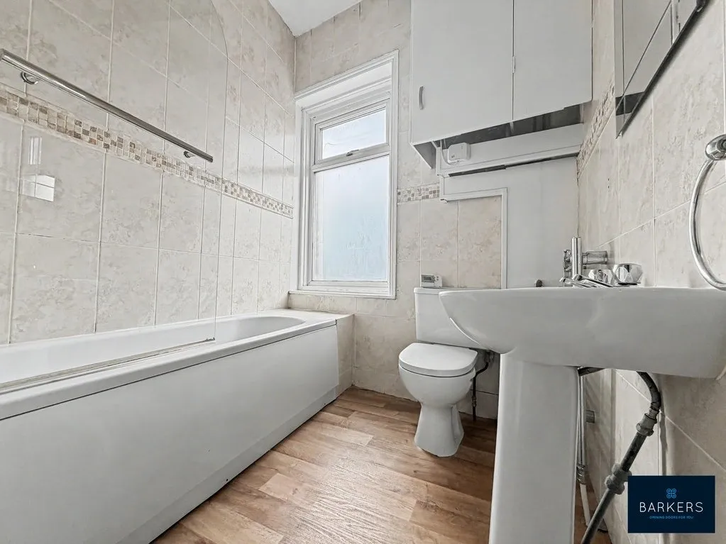 School Street, Norristhorpe, WF15, photo 9