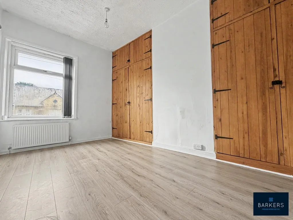 School Street, Norristhorpe, WF15, photo 7