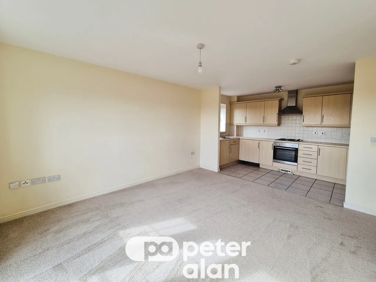 Phillip Court Newport, NP19, photo 5