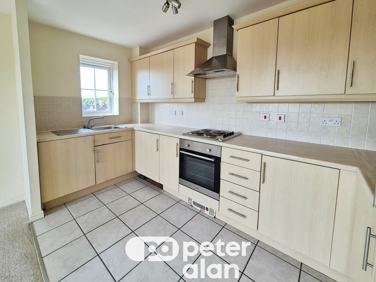 Phillip Court Newport, NP19, photo 2