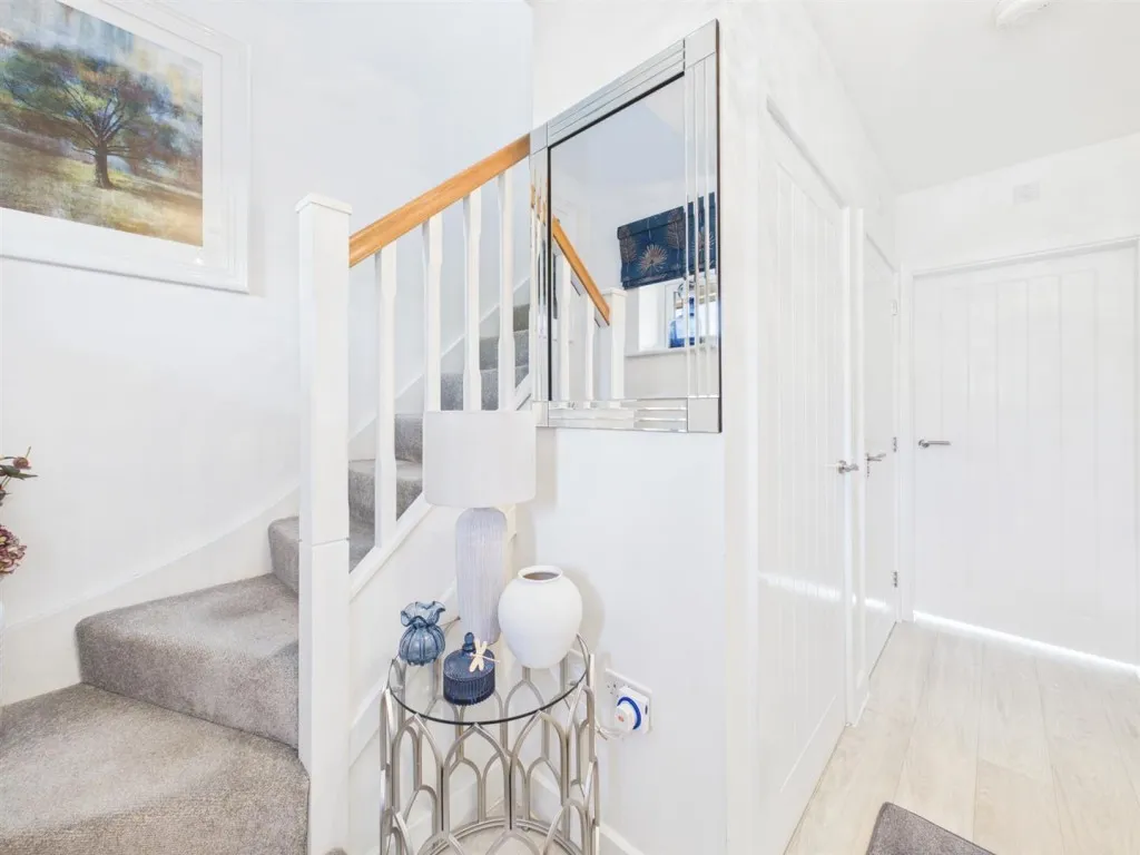 Elgar Mews, Aylesbury, photo 7