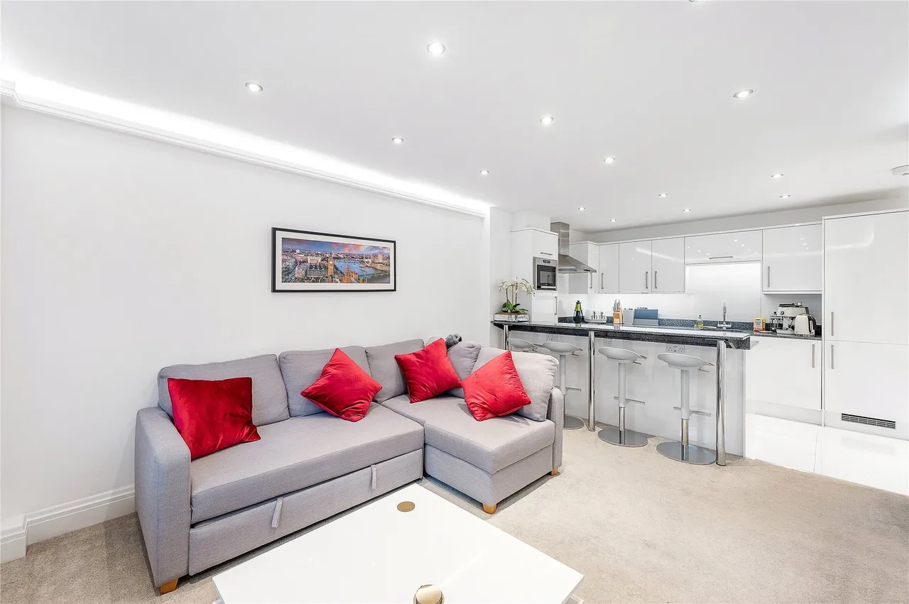Redcliffe Close, Old Brompton Road, London, SW5, photo 7