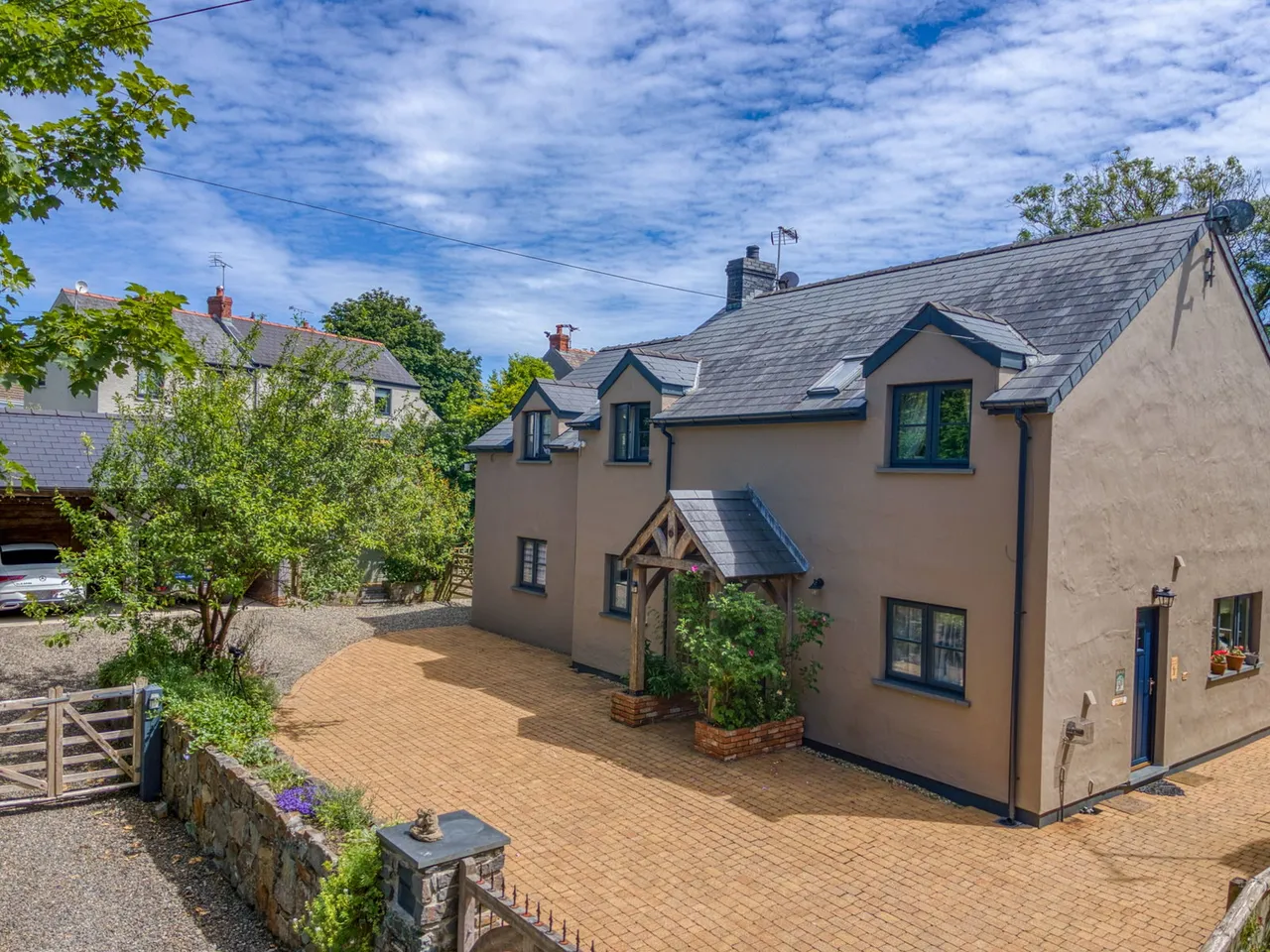 4 bed house for sale — Plum Tree House Little Newcastle SA62 5TD
