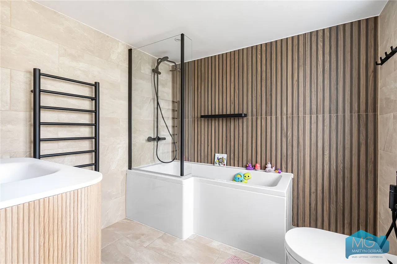 Heath View, London, N2, photo 9