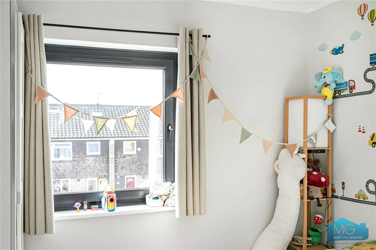 Heath View, London, N2, photo 31