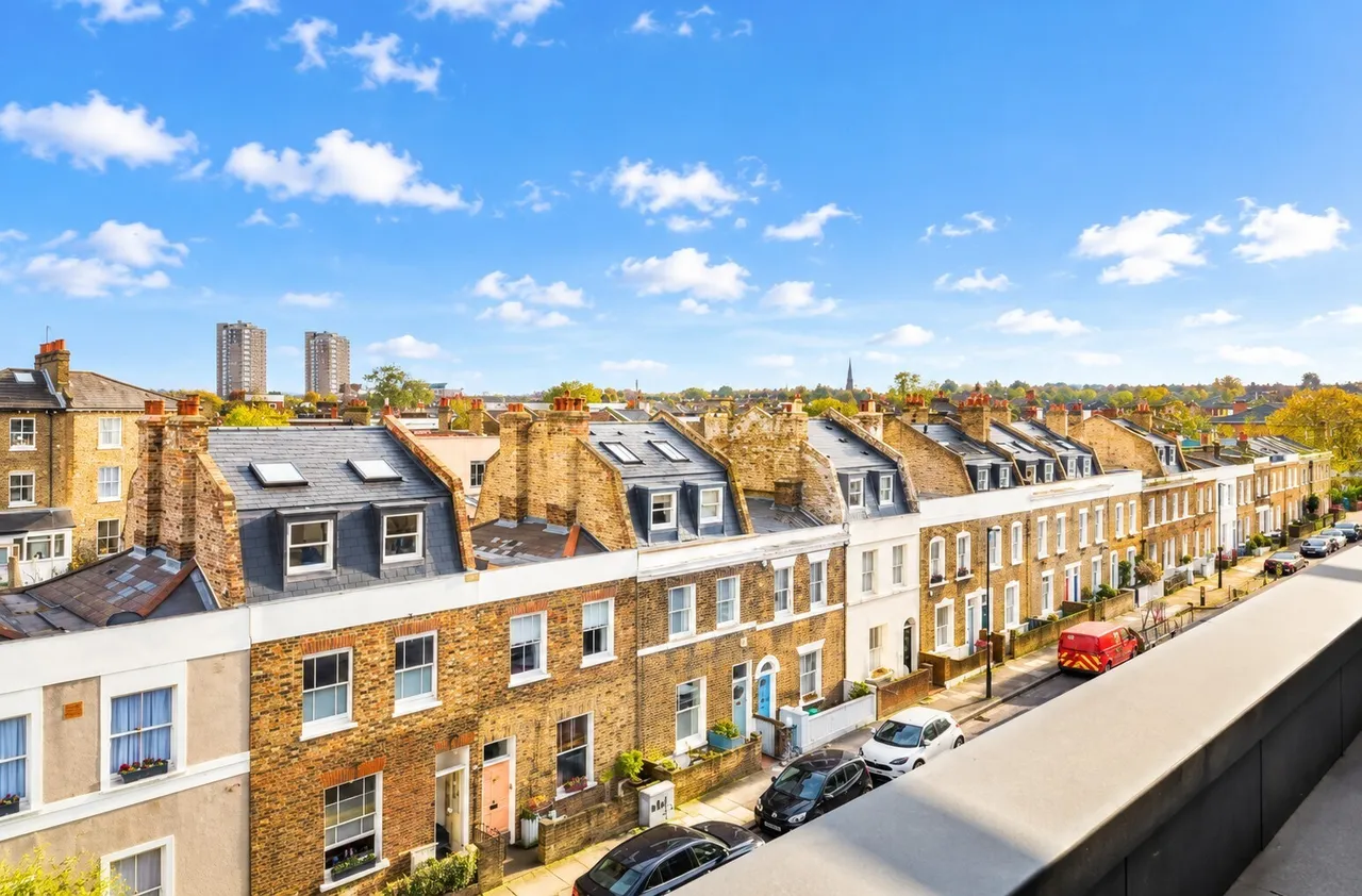Effra Parade, London, SW2, photo 4