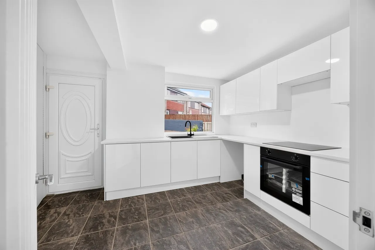Foxbar Crescent, Paisley, PA2, photo 2